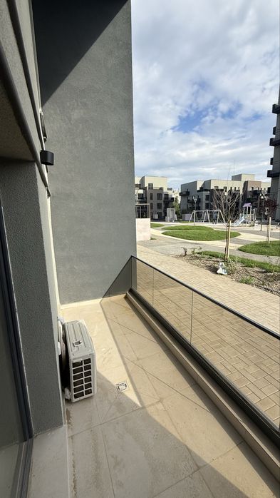 Mrs Gradinile apartament 2 camere - parter  3locuri parcare ideal birouri / firma / societate