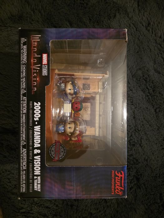 Marvel Funko pop 2000s Wanda&Vision with Billy & tommy
