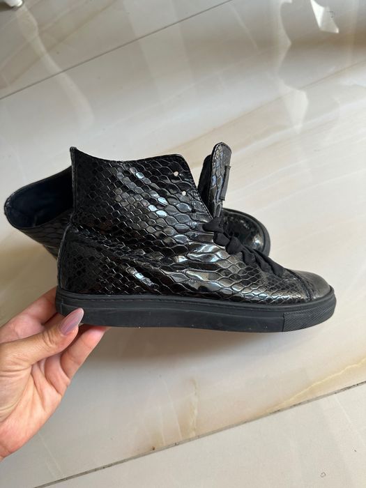 Кецове от естествена кожа