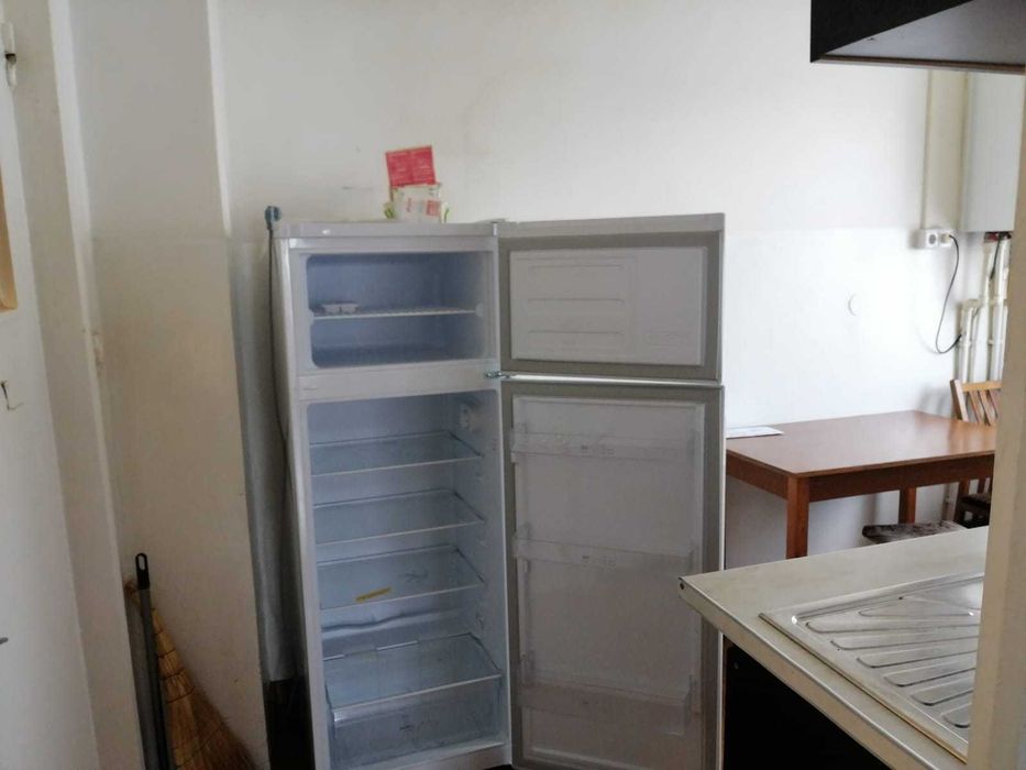 Inchiriez Apartament  2 Camere, Decomandat, Alexandru cel Bun