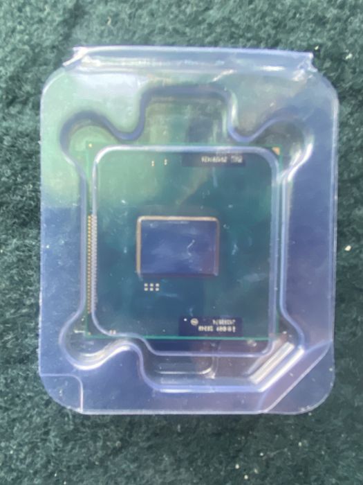 Intel Core i5-2430M 2.4–3.0 ГГц, 2 ядра / 4 потока, Socket G2
