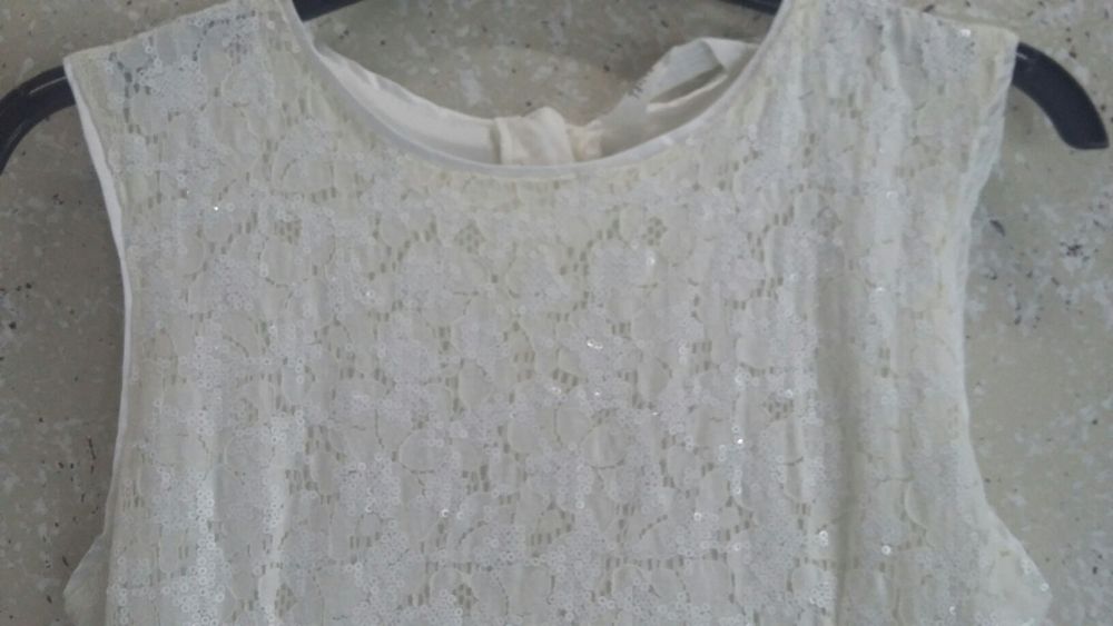 Рокля на HM 170см -20лв