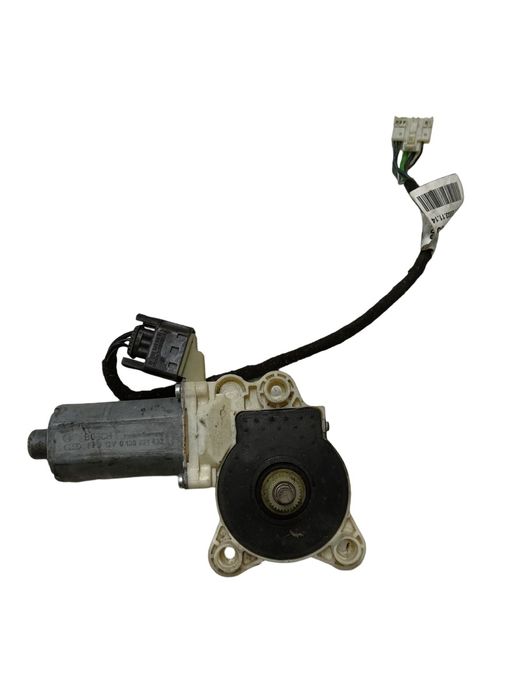 Motoras Geam Pivotant Dreapta Fata Mercedes-Benz Cls C219 2004 - 2011