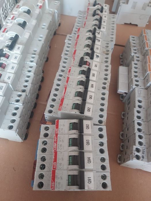 Lot siguranțe electrice