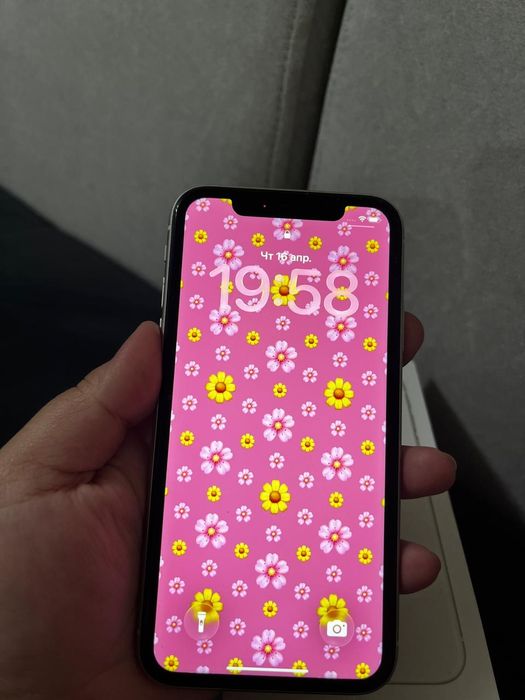 IPhone 11 64 гб белый