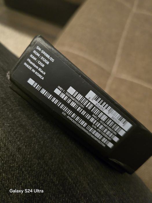 Vand Samsung  S 22 ultra  512Gb .