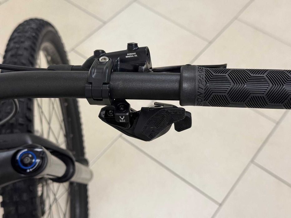 Продавам електрически байк TREK Rail 7 размер L, нови компоненти...