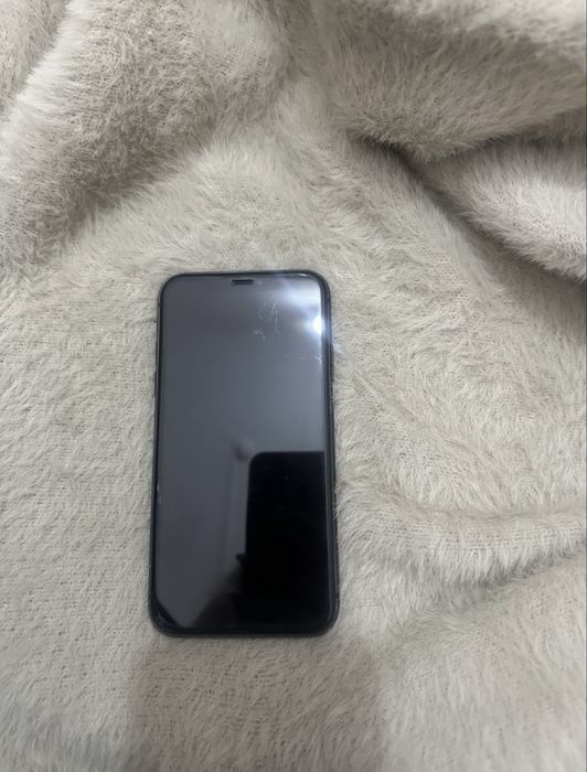Iphone 11 black 128gb,eac,79%