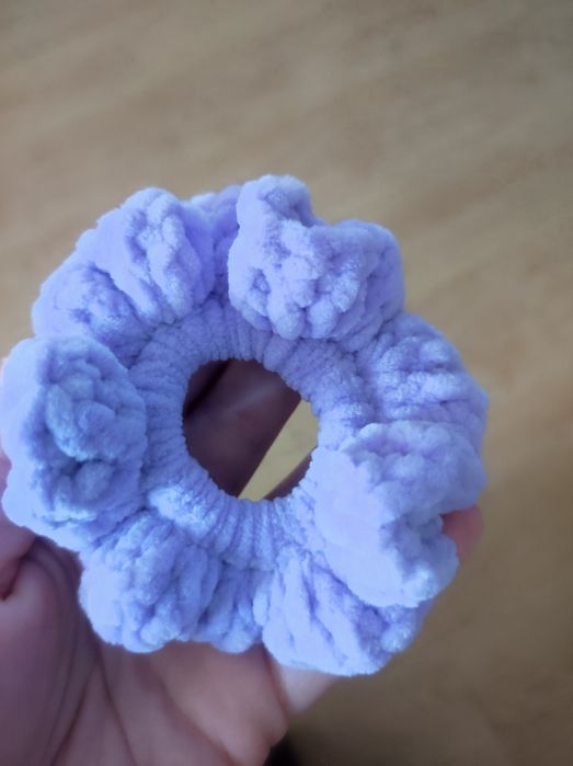 Плетено Зайче със скрънчи ластик