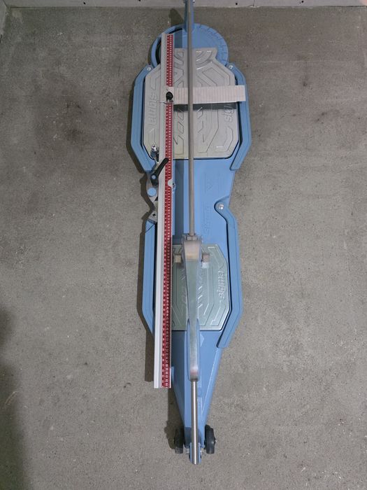 Vând mașină de tăiat Sigma 125cm