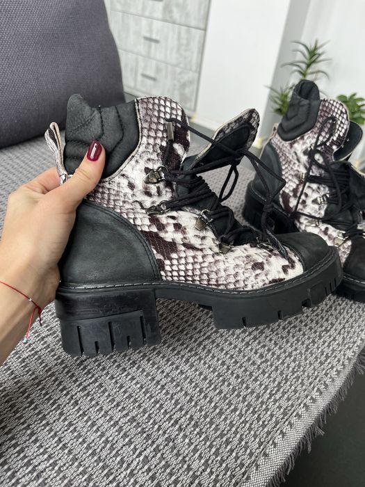 Боти естествена кожа