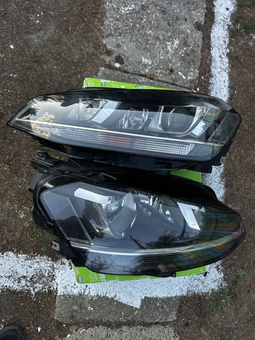 Faruri stânga dreapta bi xenon vw golf 7.