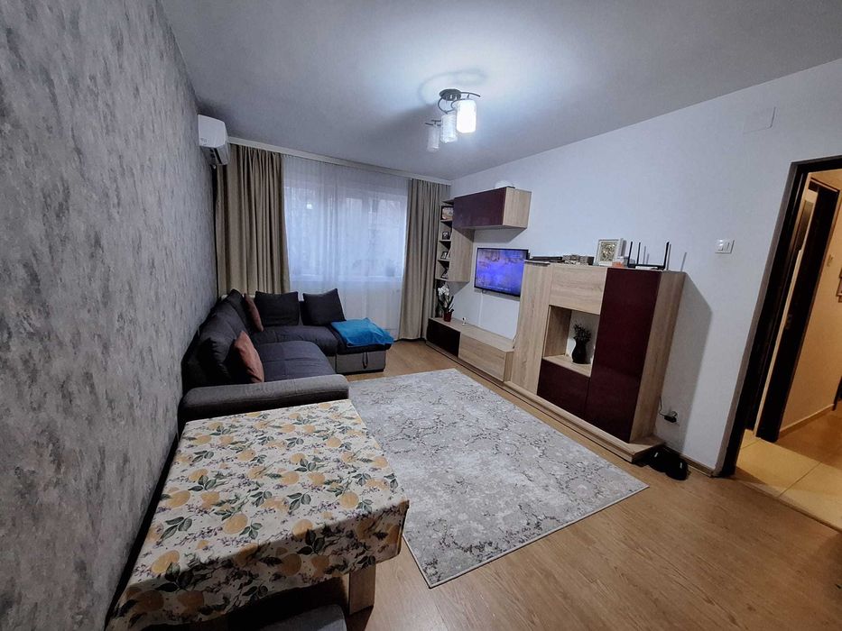 Apartament 3 camere, Cartier Ostroveni ,zona Hermes, Rm. Valcea