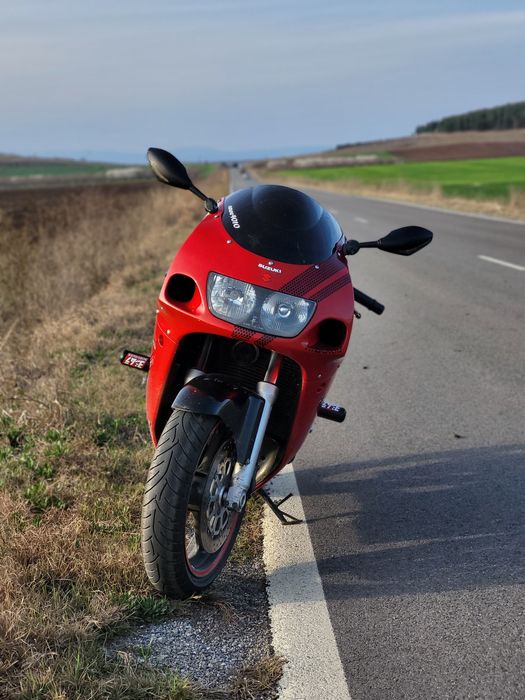 Suzuki GSX-R 600 srad