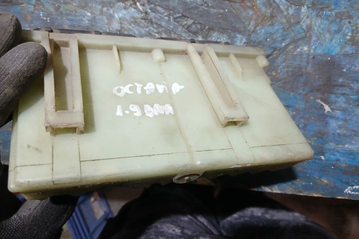 Calculator clima 24462346 15408375  24462346 15408375 Opel Astra G