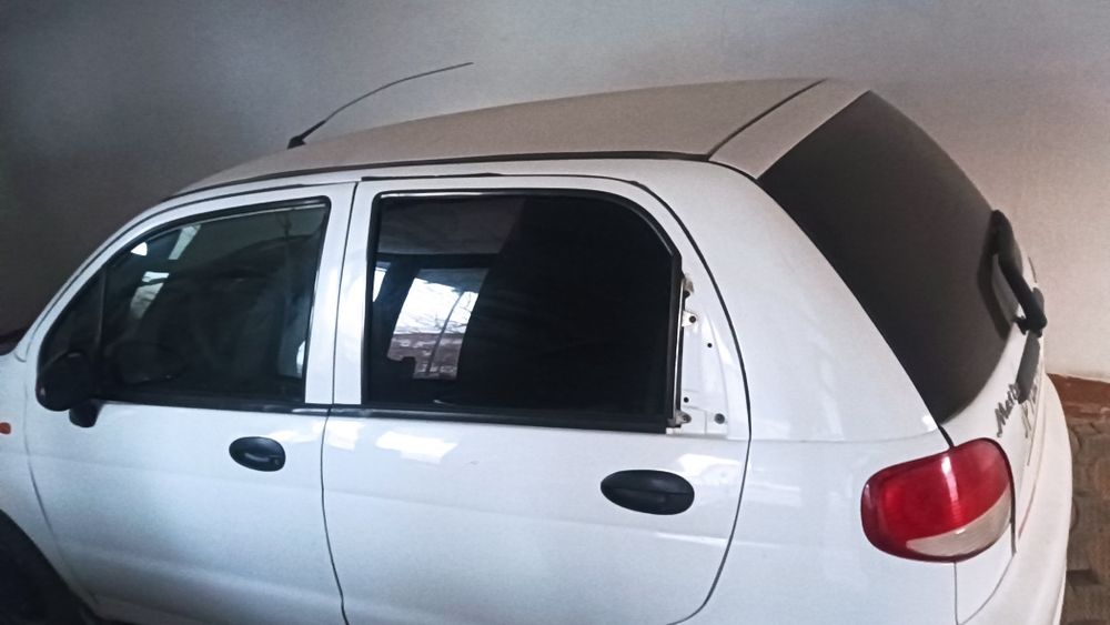 Moshina matiz sotiladi