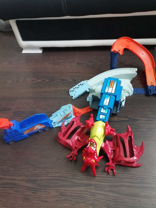 Seturi Hot wheels de vanzare