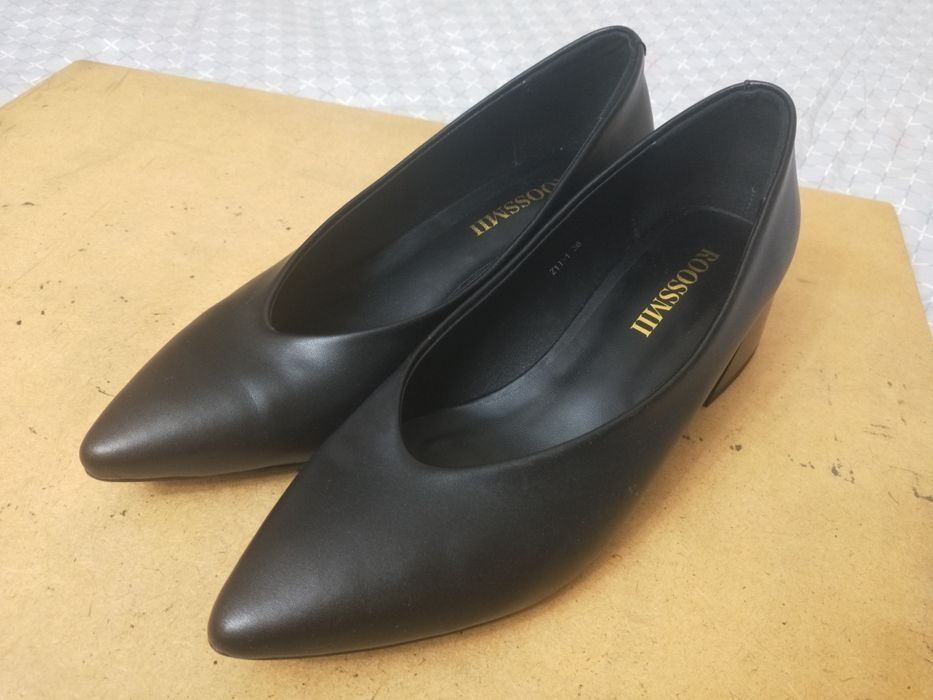 Продам женские туфли и зимнюю обувь