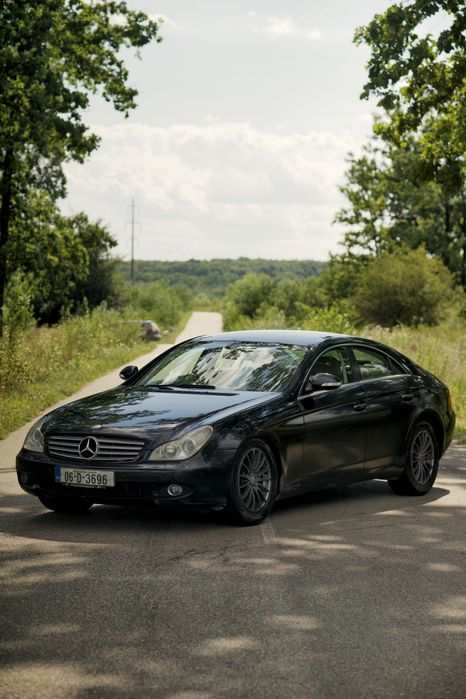 Dezmembrez Mercedes CLS350 benzina pompa benzina sbc grila bara capota