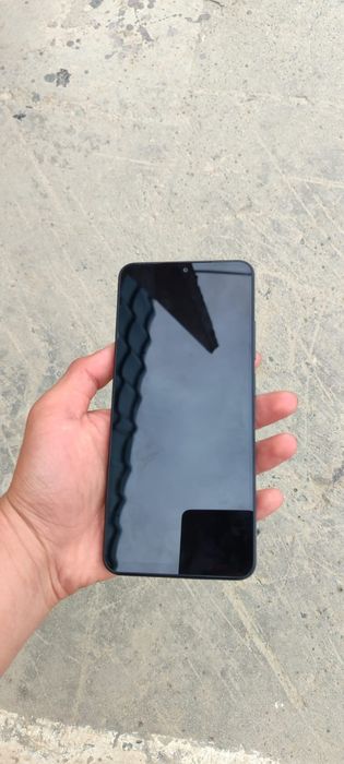 Продам телефон Poco C71