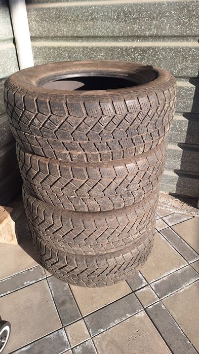 Комплект шин на 18