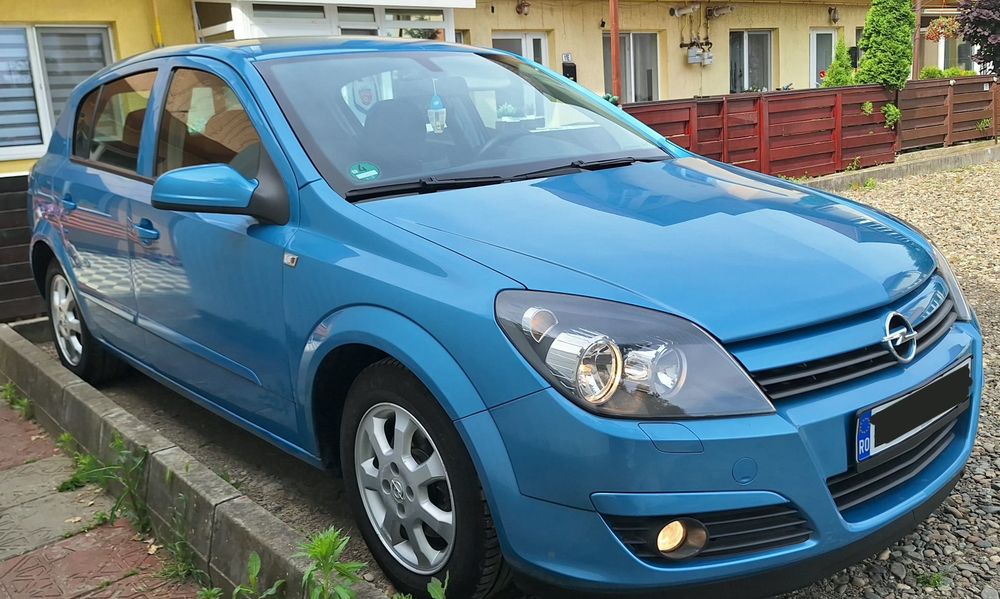 OPEL Astra 2004 — imagine 2