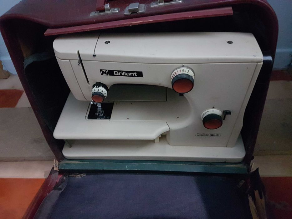 Masini de cusut electrice, modele vechi, Singer, Zundapp, Brillant