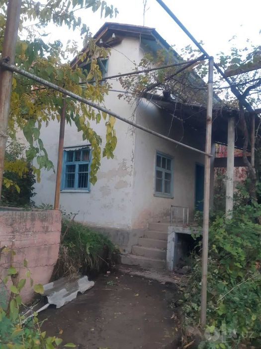 Чарвак,Продаётся дачный участок 6 соток