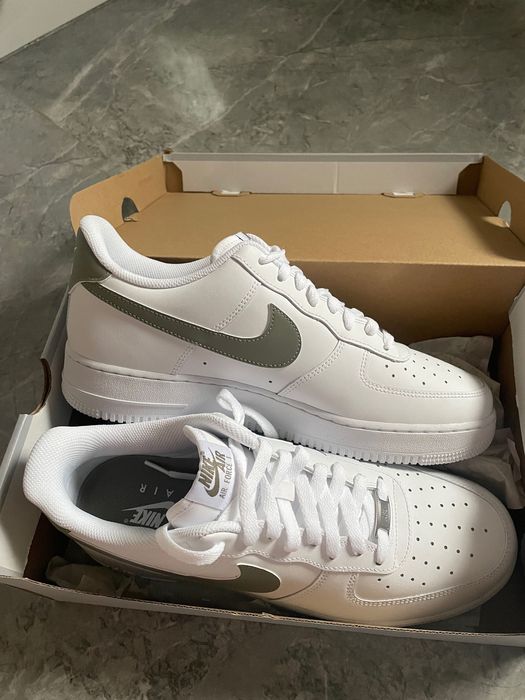 Nike Air Force 1’07