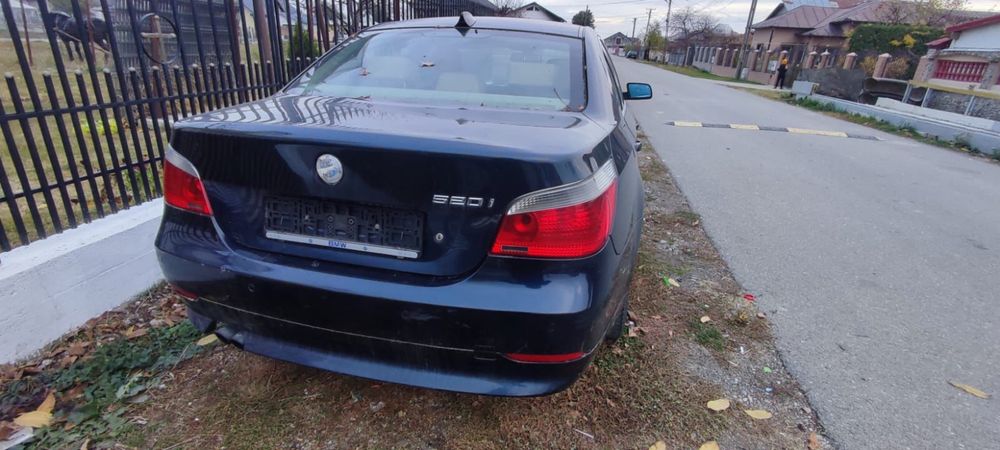 Dezmembrez bmw e60 520i