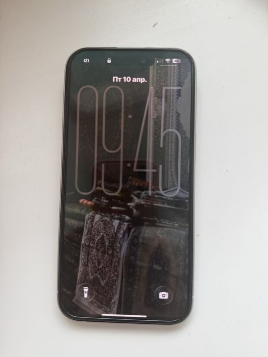 Продам iPhone 15