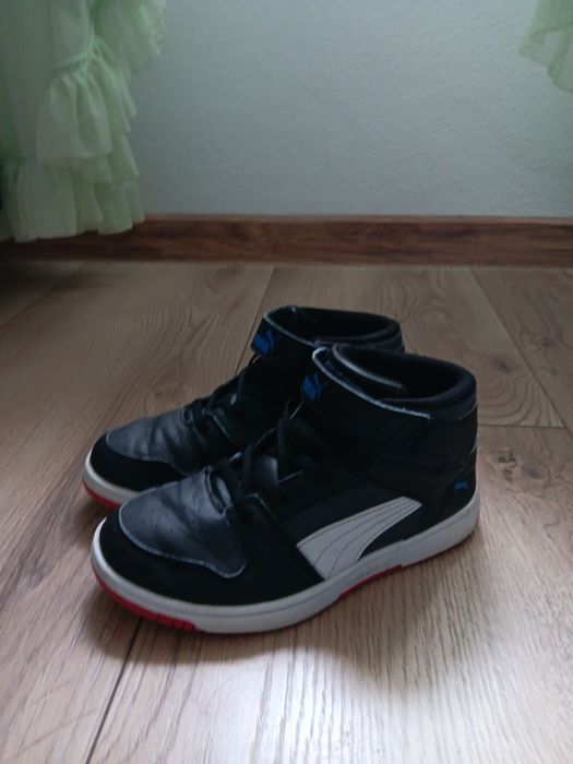 Adidași  băieți.