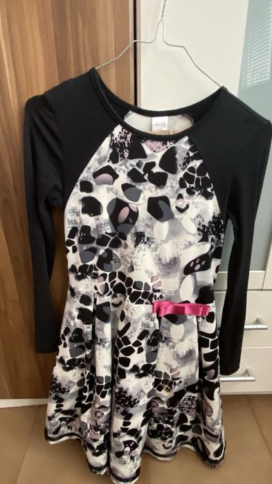 Детска рокля 146см