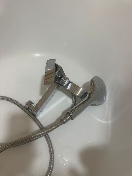 Vand baterie baie pentru cada