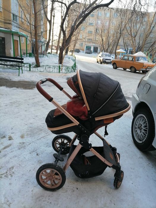 Продам коляску удобная .
