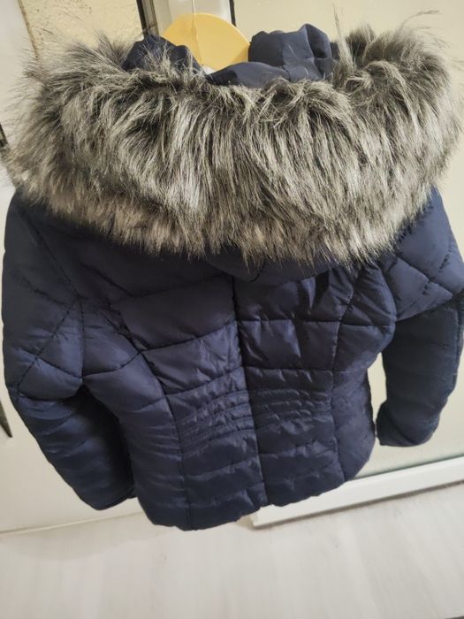 Зимно яке с качулка