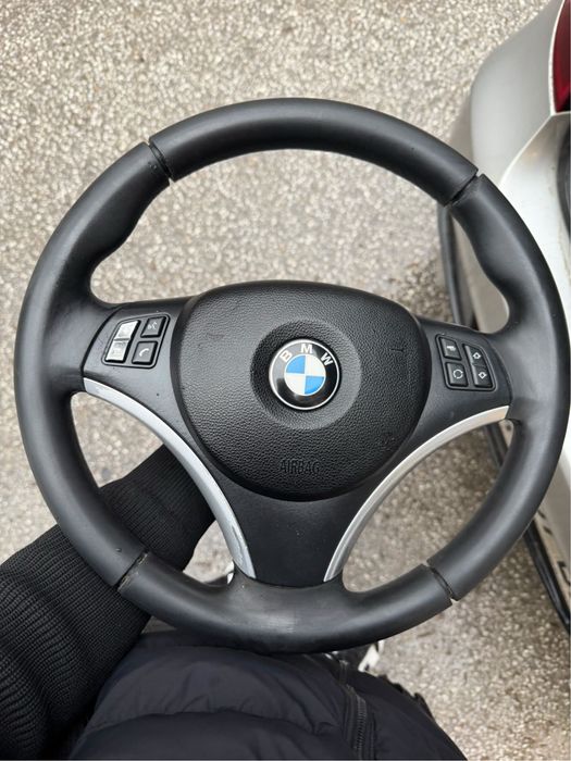 Волан за БМВ е90 е87 е91