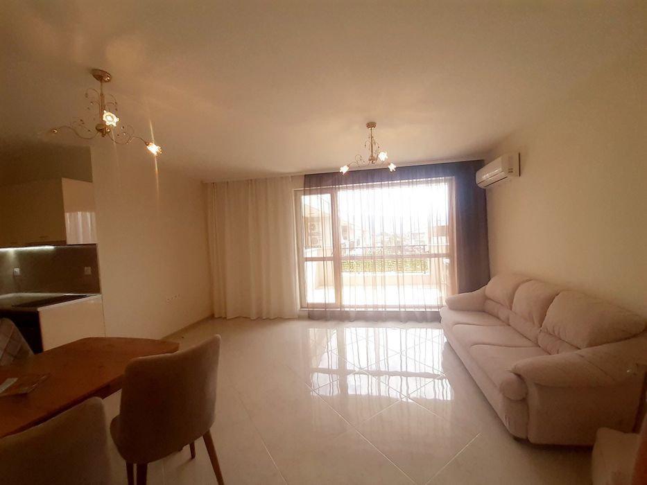 Продава се Тристаен апартамент в Пловдив, Остромила - 122 кв.м за 1394 €/кв.м - Снимка #14