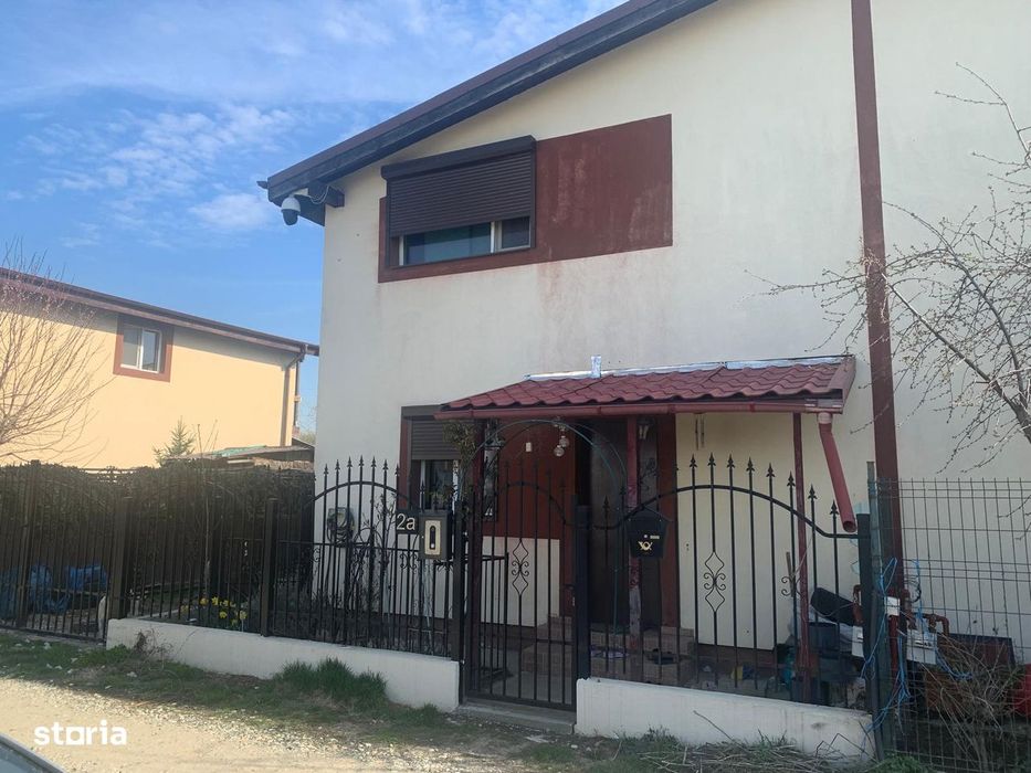Vand casa Domnești
