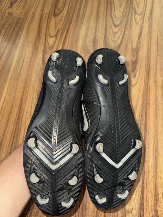 Бутонки Nike Mercurial