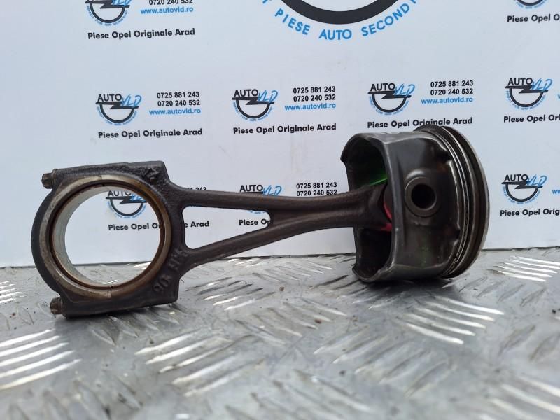Piston cu biela Opel Astra H GTC 1.4 66 kw 90 cp Z14XEP