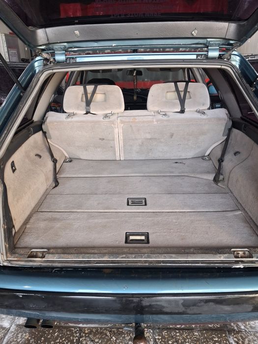 Продам ауди с4 универсал