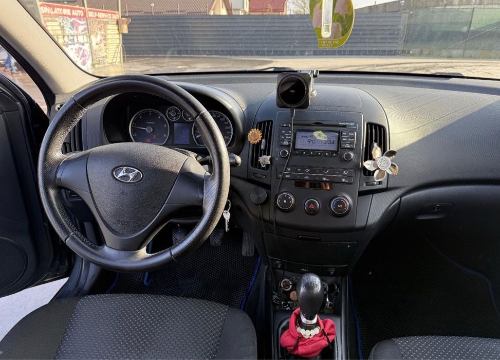 HYUNDAI i30 2011 — imagine 5