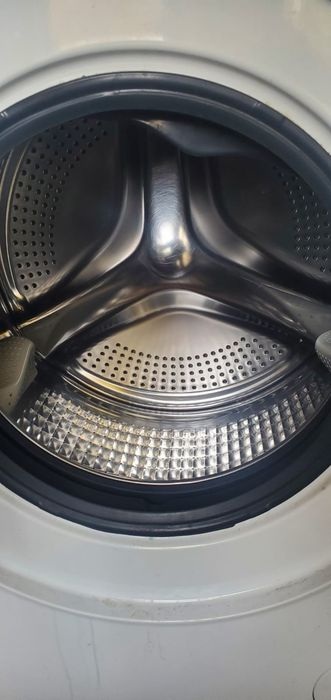 Стиралка 8 кг. Haier