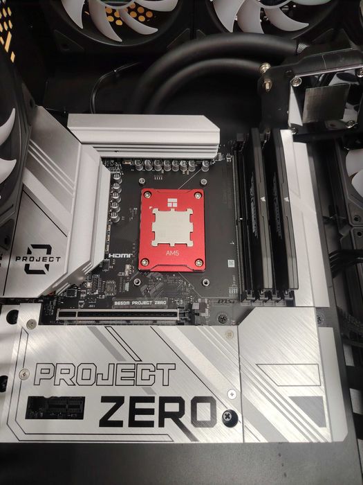 PC Ryzen 5 7600X 32GB 1.5TB 4070