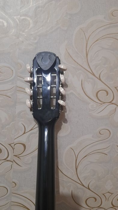 Продавам ново бузуки
