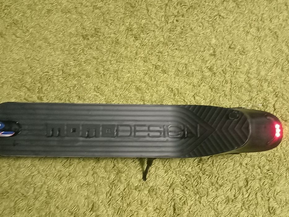 Trotineta momodesing evo 9