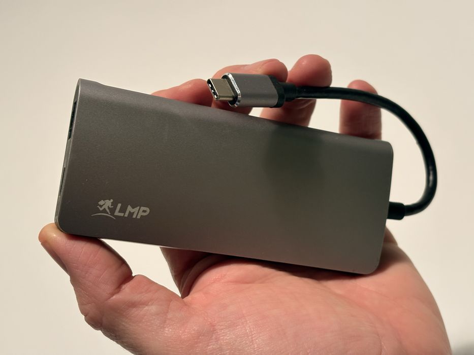 Adaptor / cititor USB-C pt apple