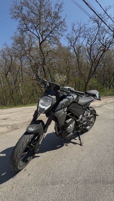Vand/SCHIMB CF Moto 300nk 2025 A2