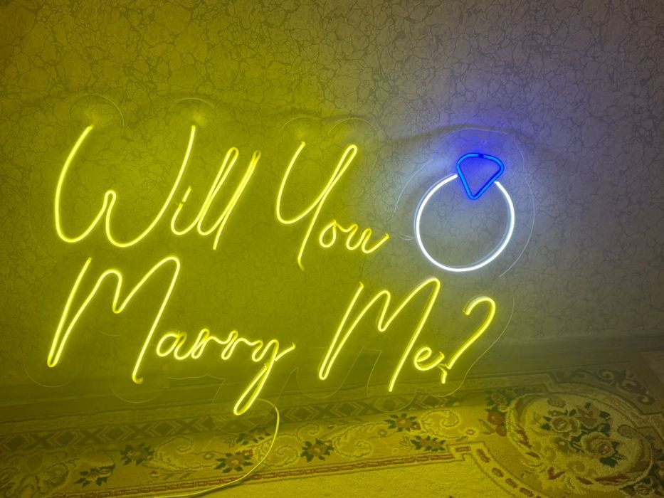 Сердце с поздравлениямм